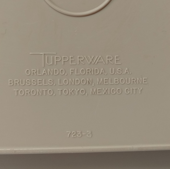 Tupperware Boiled Egg Container-MISSING EGG TRAYS - Picture 5 of 8